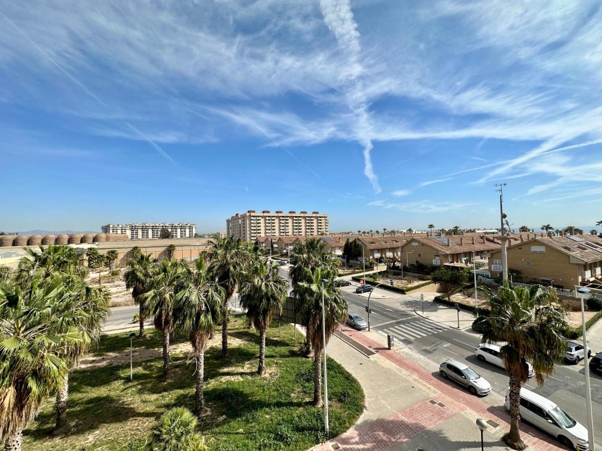 Sunny Patacona Seaview Apartment Valencia Exterior photo